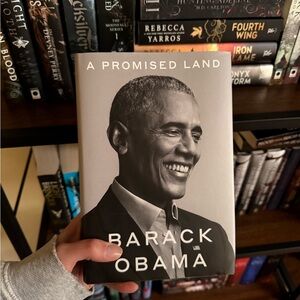 A Promised Land - Barack Obama | Black and White Hardcover